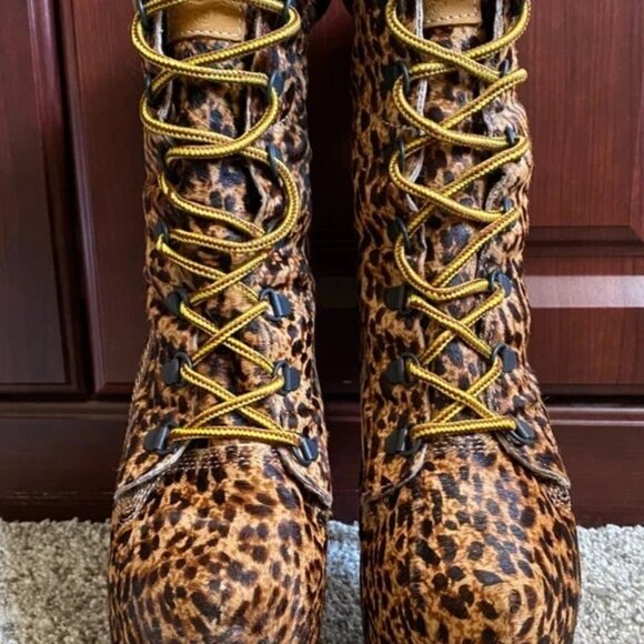 Authentic ZiGi Girl Z-JO Leopard Print Platform Boots 6" Heel - Picture 6 of 8